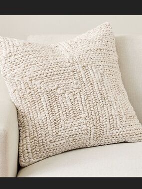 Pottery Barn Braided Jute pillow cover
22”